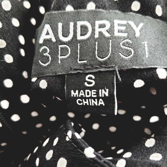 Jumpsuit - Picture 3 of 4